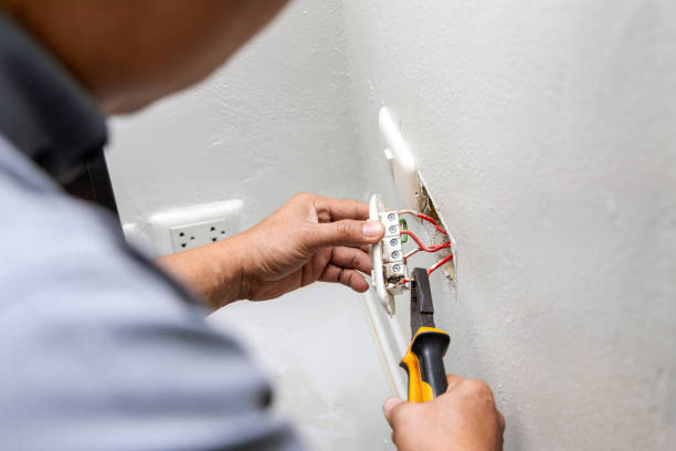 Best Electrical Troubleshooting Services  in Evansville, WI